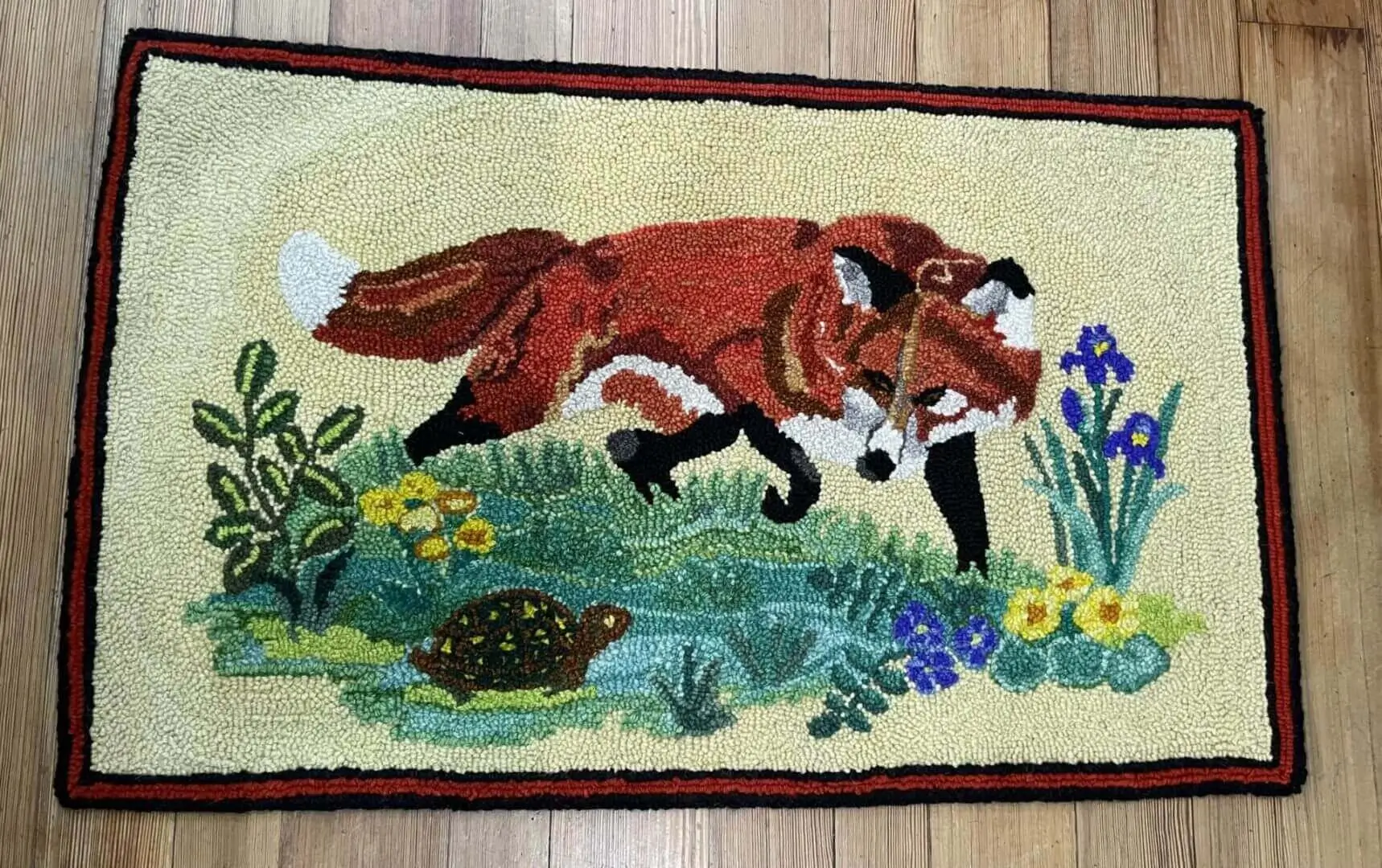 A fox rug with design
